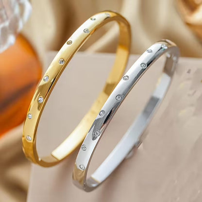 Timeless Golden Zirconia Bracelet