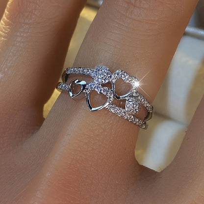 White Gold Heart Zirconia Ring