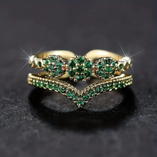 Sparkling Emerald Pearls Ring